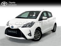 Usado Toyota Yaris Active 111 CV (81 kW) 2020 Blanco Berlina