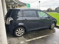 Usado Toyota Corolla Verso 136 CV (100 kW) 2006 Monovolumen