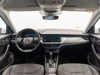 Usado Skoda Kamiq Ambition 110 CV (80 kW) 2021 Blanco SUV