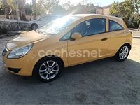 Usado Opel Corsa Essentia 75 CV (55 kW) 2007 Amarillo Berlina