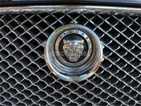 Usado Jaguar XF Luxury 238 CV (175 kW) 2010 Negro Berlina