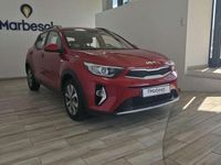 Usado Kia Stonic 101 CV (74 kW) 2022 Burdeos SUV
