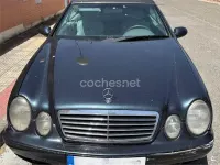Usado Mercedes CLK200 Elegance 136 CV (100 kW) 1999 Negro Descapotable
