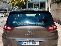 Usado Renault Grand Scénic IV Zen 140 CV (102 kW) 2018 Marrón Monovolumen