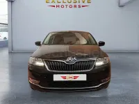 Usado Skoda Rapid Active 95 CV (69 kW) 2019 Negro Utilitario