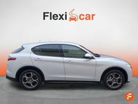 Usado Alfa Romeo Stelvio Sprint 190 CV (139 kW) 2022 Gris SUV