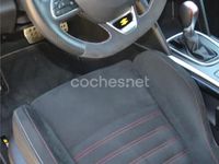 Usado Renault Mégane IV Trophy 300 CV (220 kW) 2021 Naranja Berlina