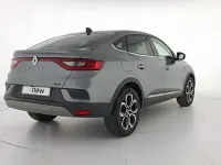 Usado Renault Arkana Techno 145 CV (106 kW) 2023 Gris SUV