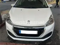 Usado Peugeot 208 Active 82 CV (60 kW) 2019 Blanco Utilitario