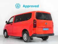 Usado VW Caravelle 110 CV (80 kW) 2025 Rojo Van