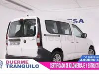 Usado VW Caddy Life 122 CV (89 kW) 2021 Blanco Monovolumen