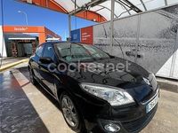 Usado Renault Mégane Dynamique 115 CV (84 kW) 2013 Negro Berlina