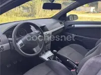 Usado Opel Astra GTC Sport 100 CV (73 kW) 2007 Blanco Berlina