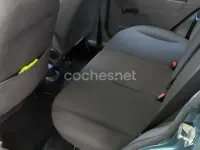 Usado Ford Fusion Trend 80 CV (58 kW) 2003 Verde Utilitario