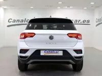 Usado VW T-Roc Advance 110 CV (80 kW) 2018 Blanco SUV