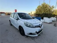 Usado Renault Scénic III Expression 95 CV (69 kW) 2013 Blanco Monovolumen