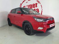Usado Ssangyong (KGM) Tivoli Limited 115 CV (84 kW) 2017 Rojo SUV