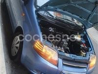 Usado Chevrolet Kalos SE 72 CV (52 kW) 2003 Azul Berlina