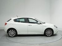 Usado Alfa Romeo Giulietta Distinctive 105 CV (77 kW) 2012 Blanco Utilitario