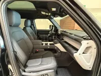 Nuevo Land Rover Defender SE 301 CV (221 kW) 2026 Negro SUV