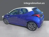 Usado Toyota Yaris Style 115 CV (84 kW) 2021 Azul Utilitario