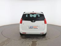 Usado Peugeot 5008 Allure 120 CV (88 kW) 2016 Blanco Monovolumen
