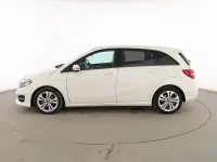 Usado Mercedes B180 Urban 110 CV (80 kW) 2017 Blanco Utilitario