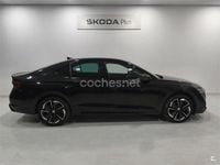 Usado Skoda Octavia RS 200 CV (147 kW) 2023 Negro Berlina