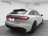 Usado Audi A5 Ambiente 299 CV (219 kW) 2025 Blanco Familiar