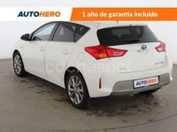 Usado Toyota Auris Hybrid Advance 136 CV (100 kW) 2014 Blanco Berlina