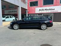 Usado Skoda Superb Ambition 122 CV (89 kW) 2021 Negro Familiar