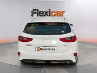 Usado Kia Ceed 136 CV (100 kW) 2023 Blanco Utilitario