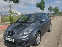 Usado Seat Altea Reference 105 CV (77 kW) 2012 Gris / plata Monovolumen