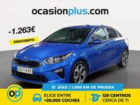Usado Kia Ceed 120 CV (88 kW) 2019 Azul Utilitario