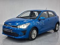 Usado Kia Rio 84 CV (61 kW) 2023 Azul Berlina