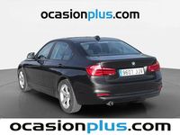 Usado BMW 318 150 HP (110 kW) 2015 Preto Sedan