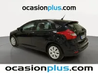 Usado Ford Focus Trend 95 CV (69 kW) 2014 Negro Utilitario