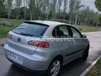 Usado Seat Ibiza Sport 64 CV (47 kW) 2004 Gris / plata Utilitario