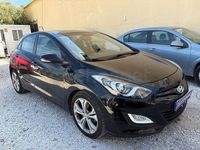 Usado Hyundai i30 110 CV (80 kW) 2012 Negro Berlina