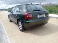 Usado Audi A3 Ambiente 99 CV (72 kW) 2002 Verde Utilitario