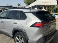 Usado Toyota RAV4 Hybrid Advance 197 CV (144 kW) 2020 Gris / plata SUV