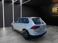 Usado VW Tiguan Life 150 CV (110 kW) 2022 Gris plata metalizado SUV