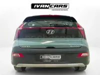 Usado Hyundai Bayon 84 CV (61 kW) 2023 Verde SUV