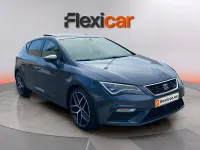 Usado Seat Leon FR 150 CV (110 kW) 2019 Gris Berlina