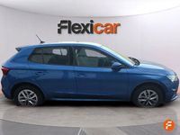 Usado Skoda Fabia Active 95 CV (69 kW) 2022 Azul Berlina