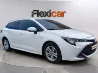 Usado Toyota Corolla Active 122 CV (89 kW) 2021 Blanco Familiar