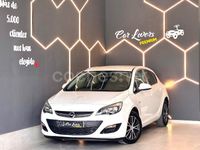 Usado Opel Astra Excellence 140 CV (102 kW) 2013 Blanco Berlina