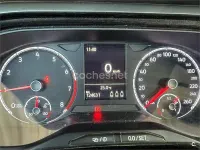Usado VW Polo Advance 95 CV (69 kW) 2018 Gris / plata Utilitario