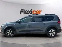 Usado Dacia Jogger Expression 110 CV (80 kW) 2024 Gris Monovolumen