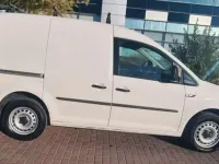 Usado VW Caddy 75 CV (55 kW) 2018 Blanco Monovolumen